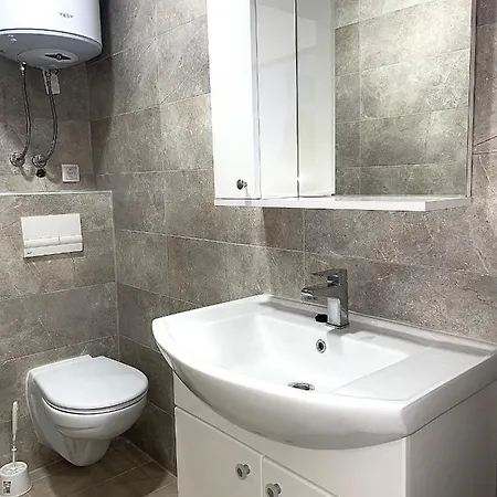 Ivana Apartman 2 Loviste Exterior photo
