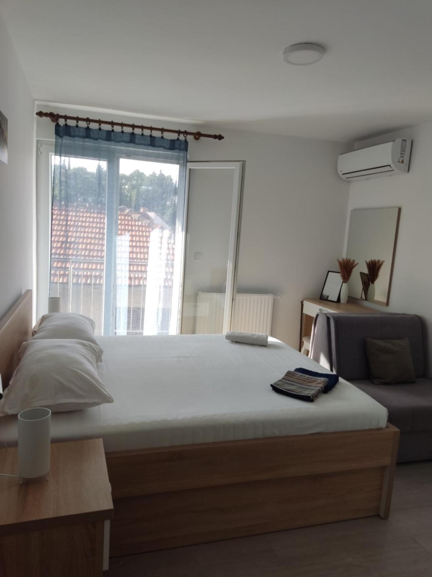 Ivana 2 Apartment