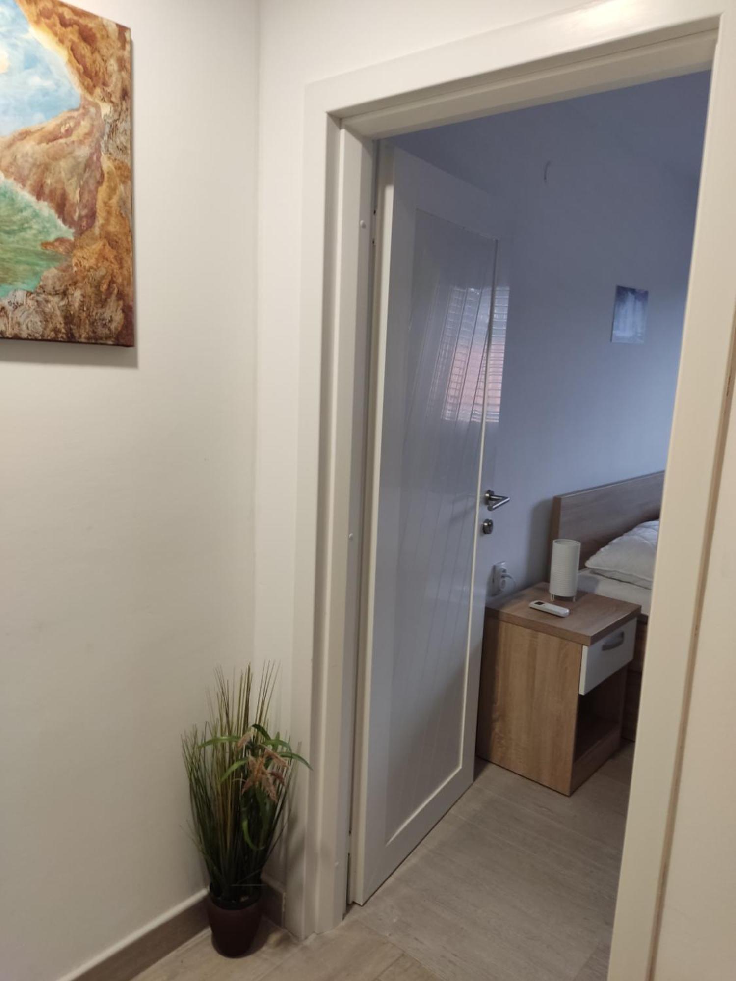 Ivana 2 Apartment *
